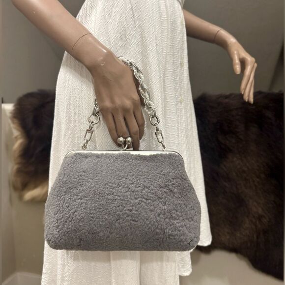 Gray Real Shearling Leather Handmade Kisslock Clutch Shoulder Bag, Crossbody - Picture 2 of 14